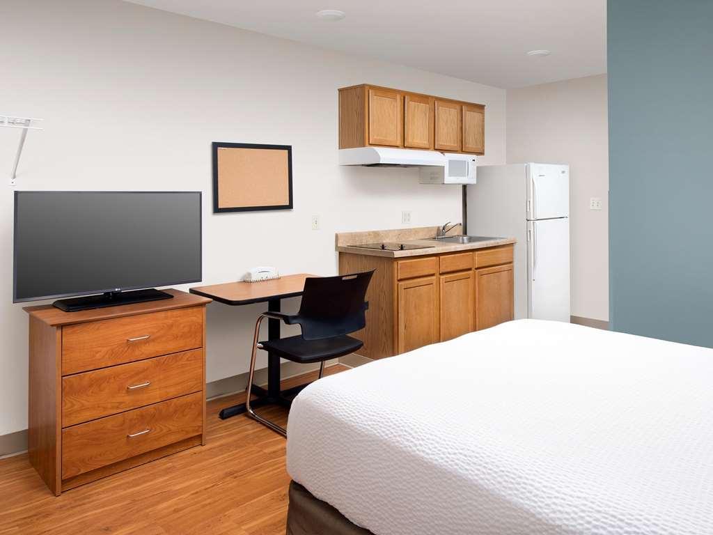 Extended Stay America Select Suites - 걸프포트 객실 사진