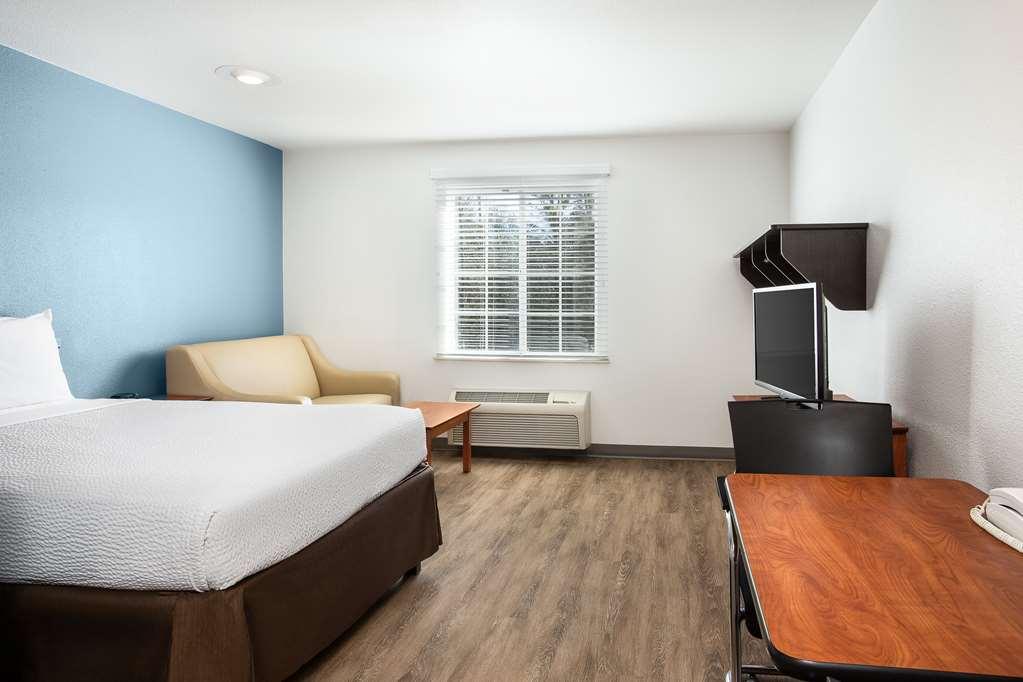 Extended Stay America Select Suites - 걸프포트 객실 사진